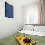 Jasny Z Parkingiem W Centrum Poznania By Renters דירה