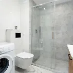 Jasny Z Parkingiem W Centrum Poznania By Renters شقة بوزنان