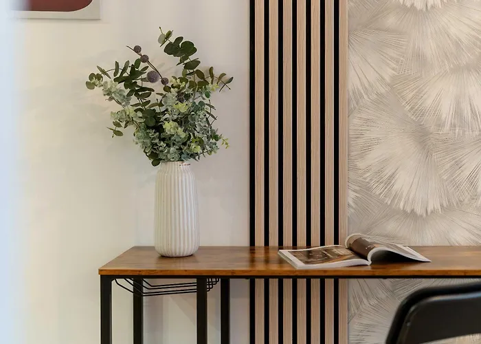 Apartament Jasny Z Parkingiem W Centrum Poznania By Renters *