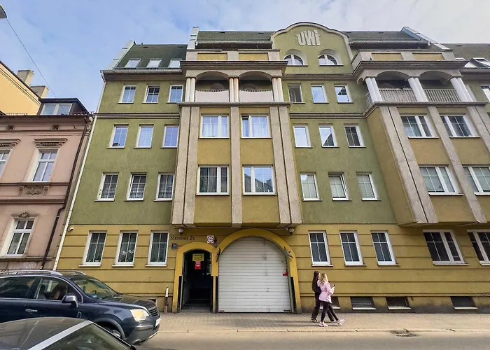 Apartament Jasny Z Parkingiem W Centrum Poznania By Renters